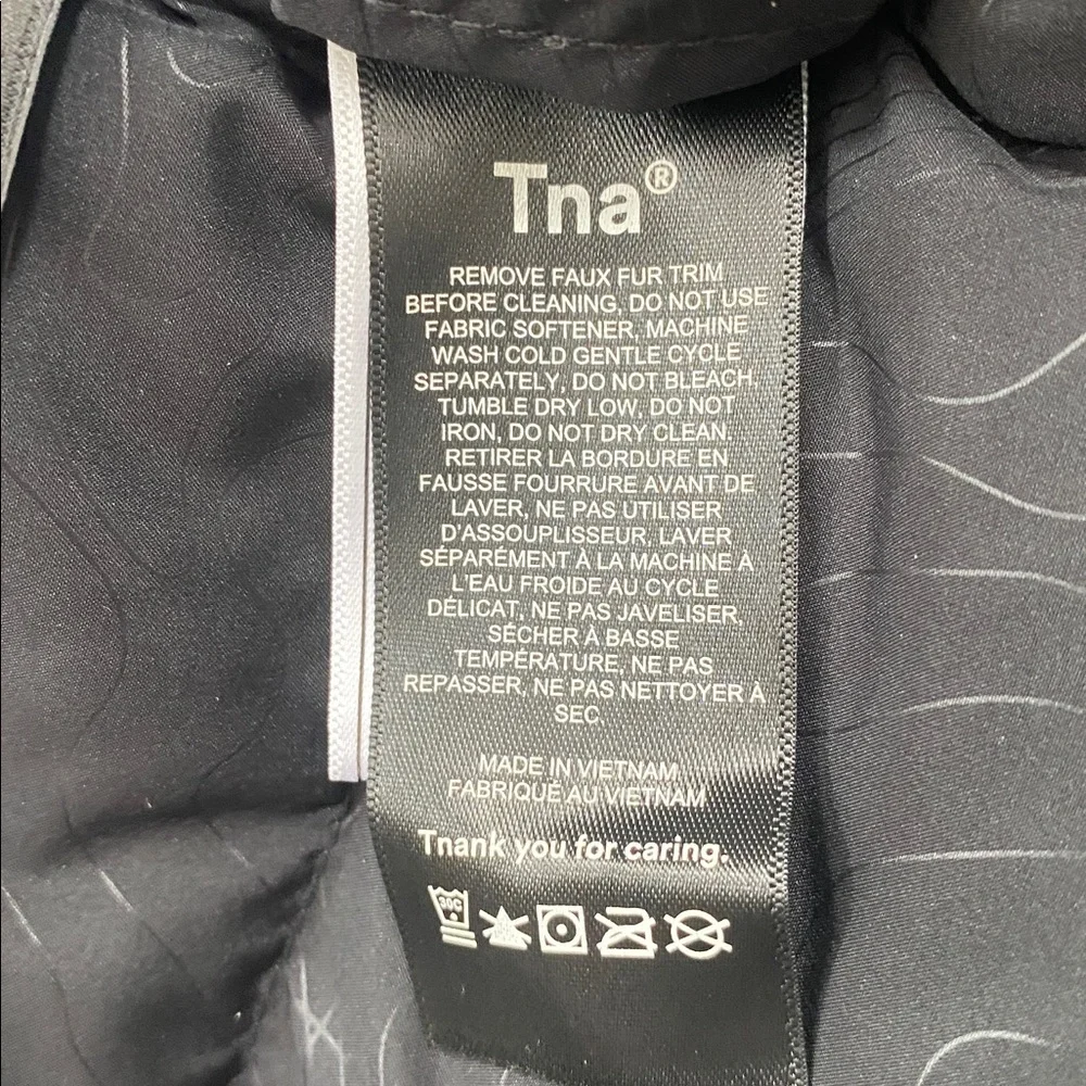 TNA St Anton Down Filled Camo Parka - Picture 13 of 14